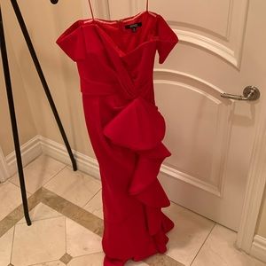 NWT Badgley Mischa gown size 6 originally $950